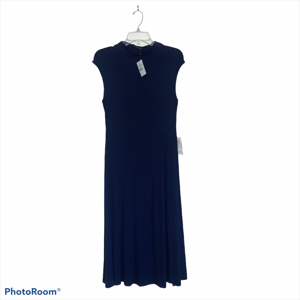 West Kei NWT mock neck size medium
